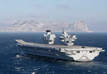 UE zamierza zbudować własny lotniskowiec na ...