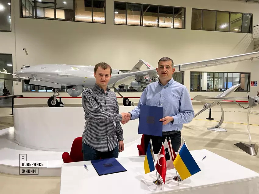 Czekamy na jeszcze więcej „ludowych Bayraktarów”: fundacja „Zawróć żywy” i turecki Baykar ogłosiły partnerstwo