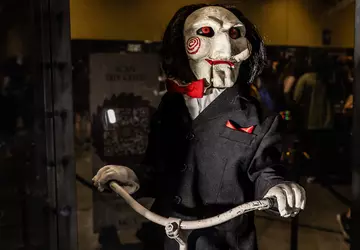 Piła 11 została przełożona, ale nie ...