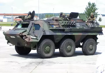 Media: Ukraina może otrzymać 200 transporterów ...