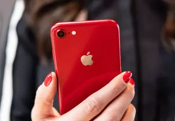 Anulowano podwyżkę cen: iPhone SE 3 ...