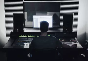 Google i Universal Music dyskutują nad ...