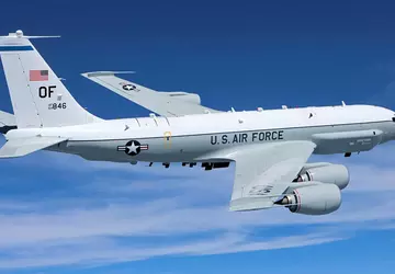 RC-135V/W Rivet Joint wykonuje bezprecedensową misję ...