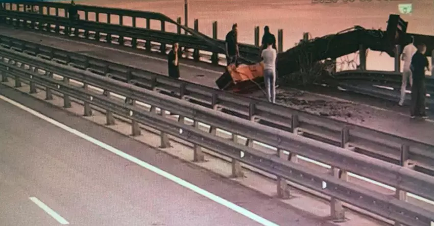 Zniszczona podpórka Krymskiego Mostu: SBU poinformowało o kolejnej udanej operacji