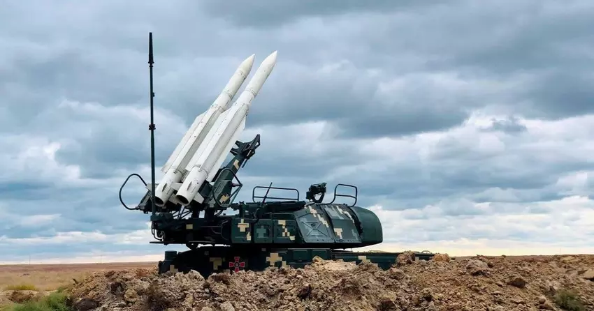 Ukraiński Buk-M1 SAM zniszczył rosyjski śmigłowiec Ka-52 Alligator i irańskiego drona Shahed-136 (wideo)