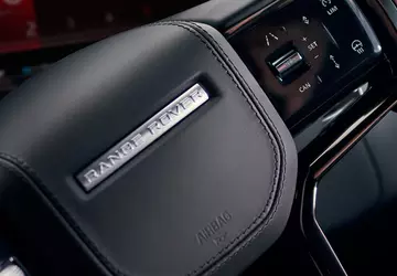 Jaguar Land Rover wstrzymuje dostawy samochodów ...