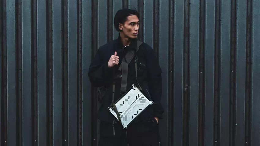 Asus ROG Flow Z13-ACRNM RMT02: modny tablet (lub laptop) o dziwnym wyglądzie zaprojektowany przez ACRONYM