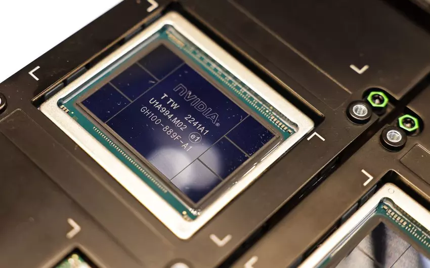 Stany Zjednoczone rozważają wprowadzenie nowych ograniczeń na eksport chipów sztucznej inteligencji do Chin