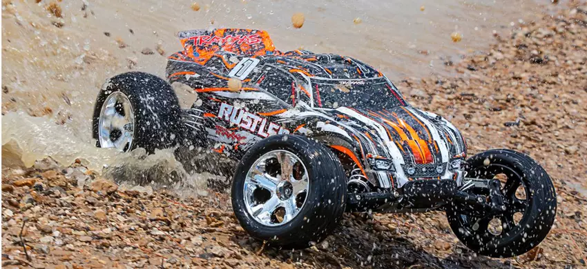 Recenzja tanich ciężarówek Traxxas RC 2025