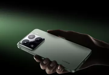 Xiaomi 16 Pro i Xiaomi 16 ...