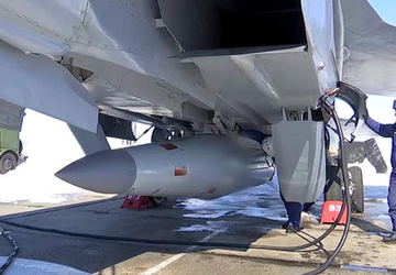 Rosja rozbija najnowszy pocisk hipersoniczny KINJAL ...