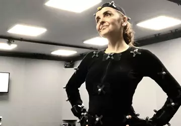 Tracy Wiles wcieli się w rolę ...