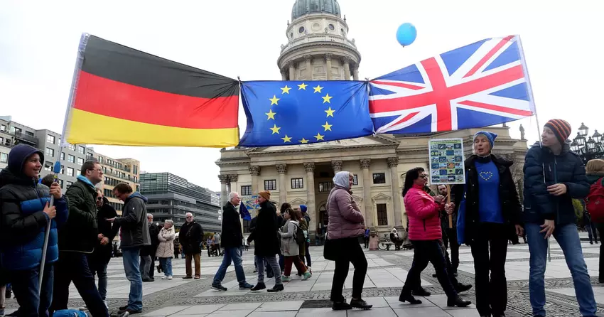 Na wypadek wygranej Trumpa: Wielka Brytania i Niemcy podpisują pakt obronny, by wesprzeć Ukrainę 