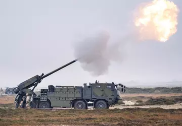 Ukraińskie wojsko kończy program szkoleniowy na ...