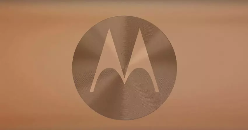 Motorola opracowuje smartfon z rozciągliwym wyświetlaczem o nazwie kodowej Felix