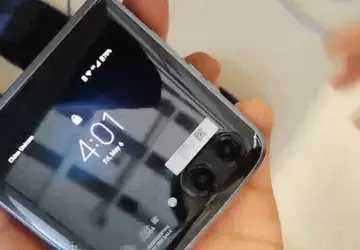 Na wideo pojawiła się klapka Motorola ...