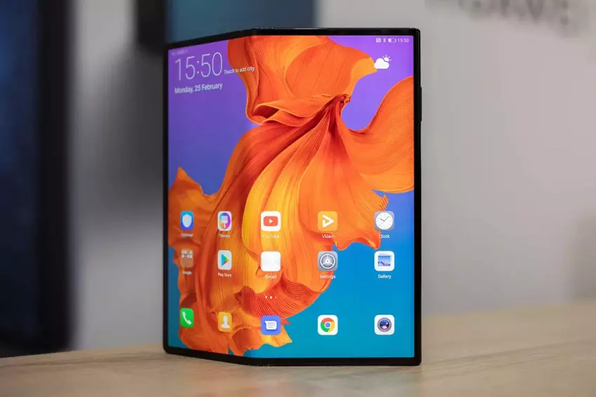 Release Huawei Mate X ponownie przełożony