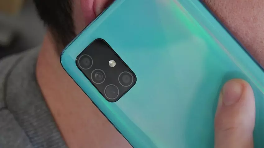 Samsung Galaxy A51 otrzymał pierwszą aktualizację oprogramowania sprzętowego: ulepszono kamerę i dodano grudniową poprawkę zabezpieczeń