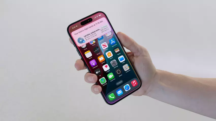Nowe funkcje Apple Intelligence dla Siri mogą pojawić się w iOS 18.5, ale z opóźnieniem