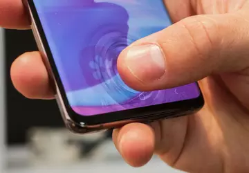 To nie jest pomyłka: z odciskiem ...