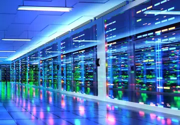 Giganci chmury obniżają opłaty za transfer ...