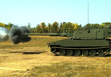 BAE Systems zaprezentowało zmodernizowaną haubicę M109A7 ...