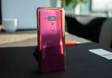 Kiedy smartfony HTC U11, U11+ i ...