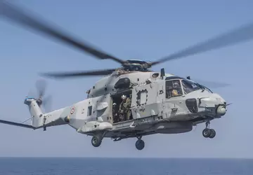 Szwecja planuje zezłomować śmigłowce NH90 i ...