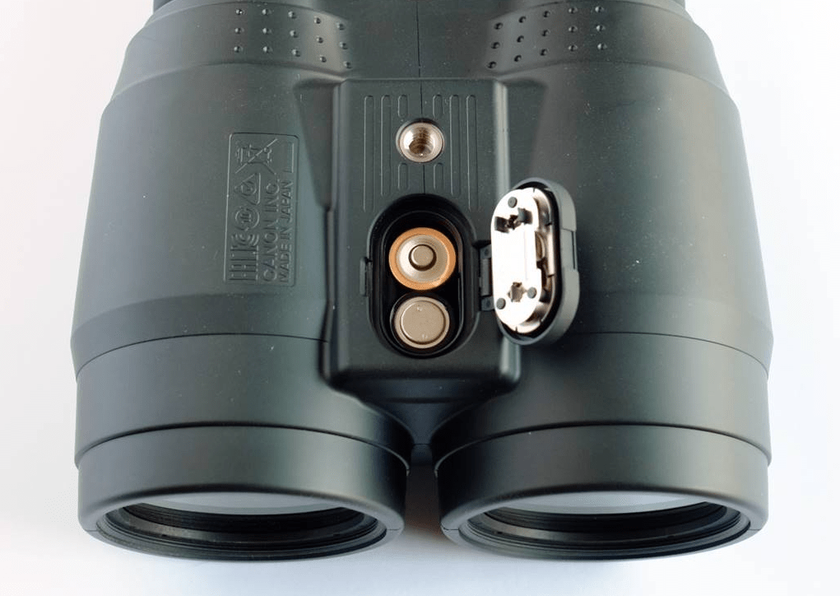 Lornetka stabilizacyjna Canon 18x50 IS