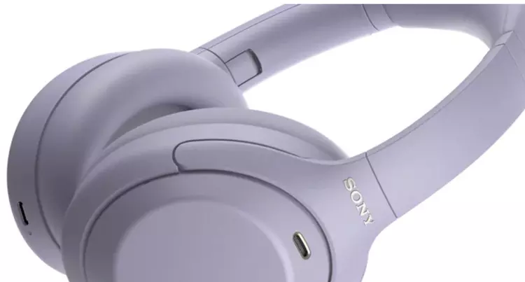 Sony WH-1000XM4C: Nowa wersja tańsza o ...