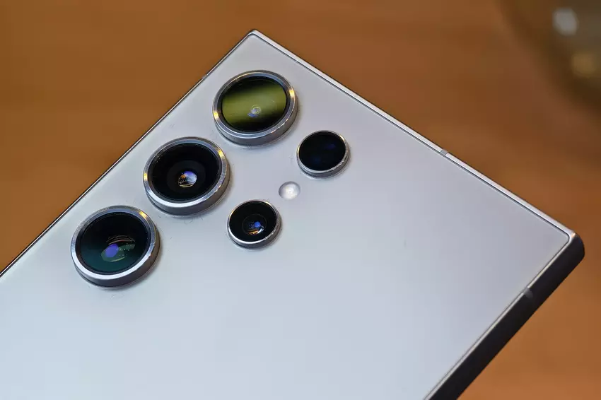 Nowy patent Samsunga obiecuje zmniejszyć zużycie energii i hałas w smartfonach z wieloma kamerami