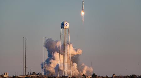 Firma Rocket Lab po raz pierwszy wystrzeliła w kosmos rakietę Electron z używanym silnikiem