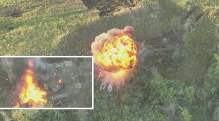 Dron FPV za 500 dolarów spektakularnie zniszczył rosyjski czołg T-90M o wartości co najmniej 2,5 miliona dolarów za pomocą precyzyjnego trafienia.
