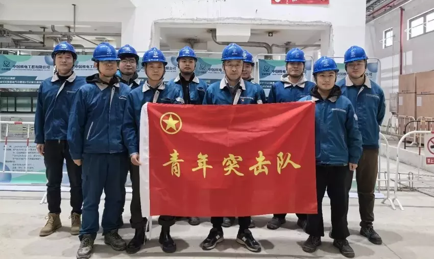 Inżynierowie CNNC Huaxing testują turbinę helową
