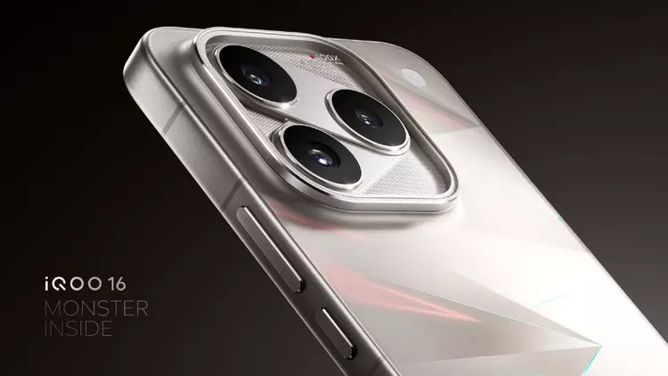 iQOO 16: Rewolucyjny ekran od Samsunga ...