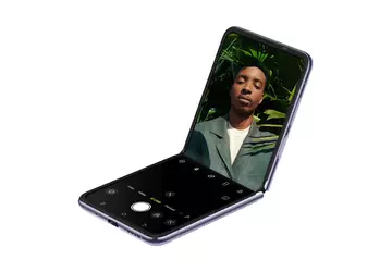 Tecno przygotowuje się do wydania Phantom ...