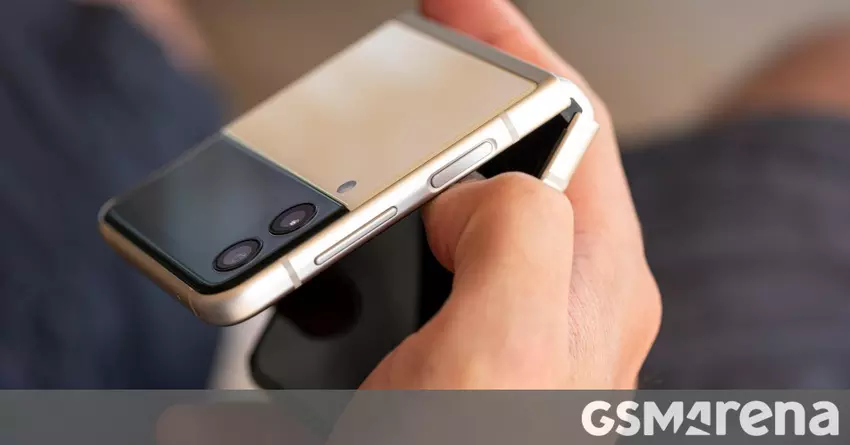 Wycieki baterii w Samsung Galaxy Z Flip4