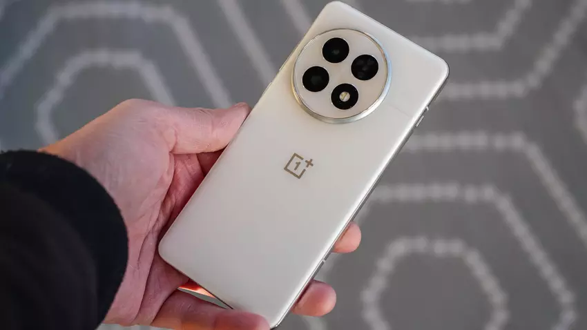 Oppo i OnePlus mogą zaprezentować flagowce z aparatami 200 MP w październiku