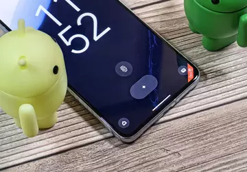 Google eksperymentuje z przyciskiem do wywoływania ...