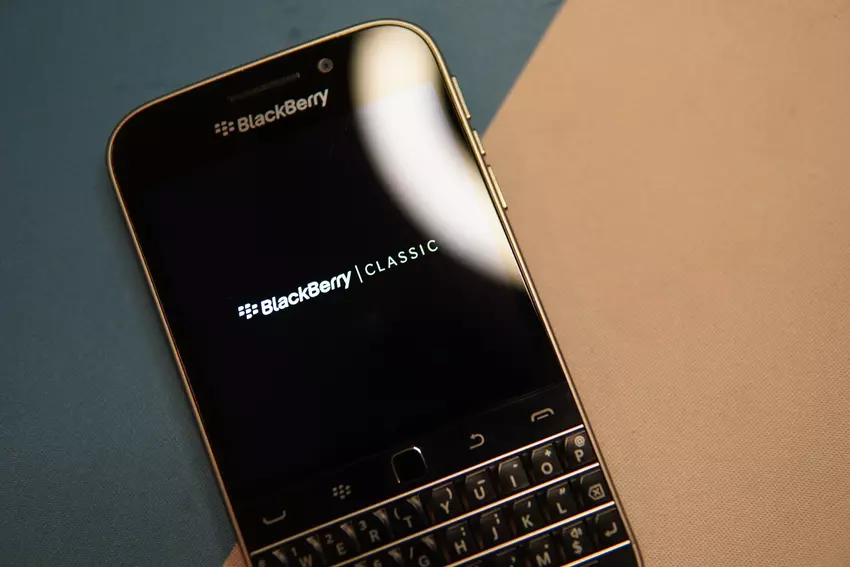To już oficjalne: projekt smartfona BlackBerry 5G został wreszcie zamknięty