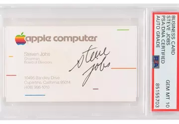 Wizytówka podpisana przez Steve'a Jobsa sprzedana ...