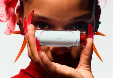 Nic szykuje się do wydania słuchawek ...