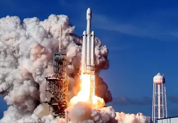 SpaceX udało się osiągnąć zysk po ...