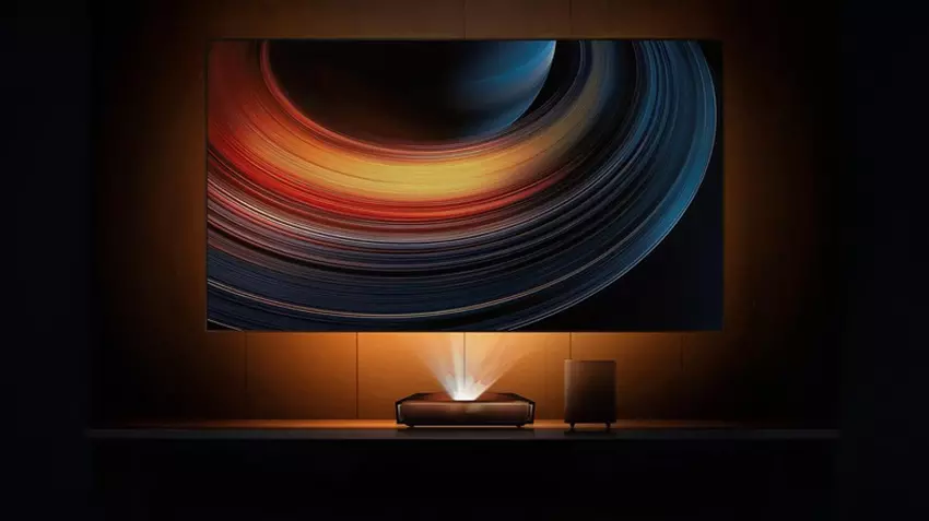 Laserowy telewizor Hisense Xplorer X1 Ultra