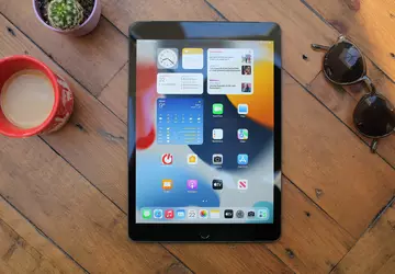 Apple doda obsługę 5G do podstawowego ...