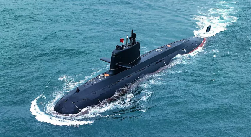 Chiny opracowały unikalny bezzałogowy system Feiyi, który wystrzeliwuje się w powietrze z łodzi podwodnej i wraca z powrotem