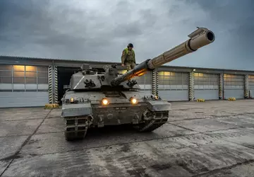 Brytyjska armia po raz pierwszy wykorzystuje ...