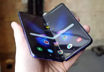 Źródło: Samsung wyda zaktualizowany Galaxy Fold ...