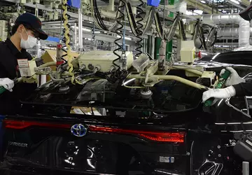 Toyota chce wykupić kluczowego dostawcę za ...