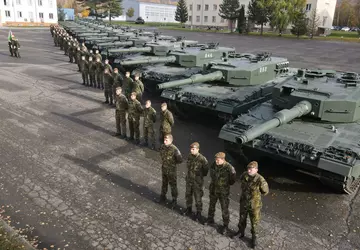 Niemcy przekażą Czechom dodatkową partię czołgów ...